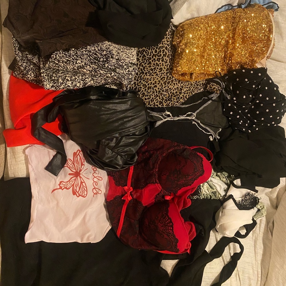 HUGE BADDIE BUNDLE!! 16+ pieces ! 😱